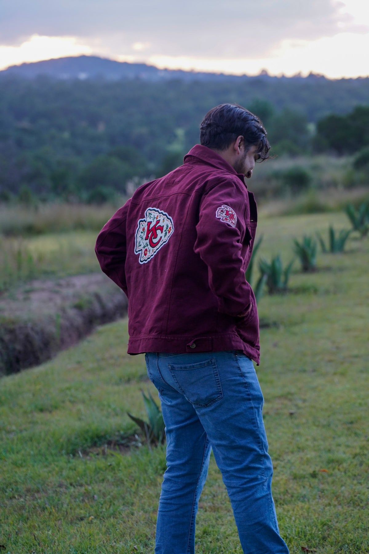 Pancho's Blanket × Kansas City Chiefs Men's Heritage Burnt Red Denim Jacket — photoshoot image _VID0479