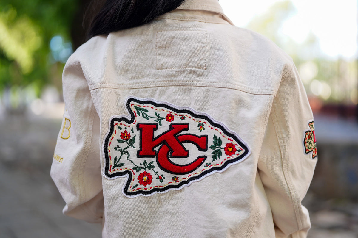 Pancho's Blanket × Kansas City Chiefs Women's Off-White Denim Jacket — photoshoot image 0662