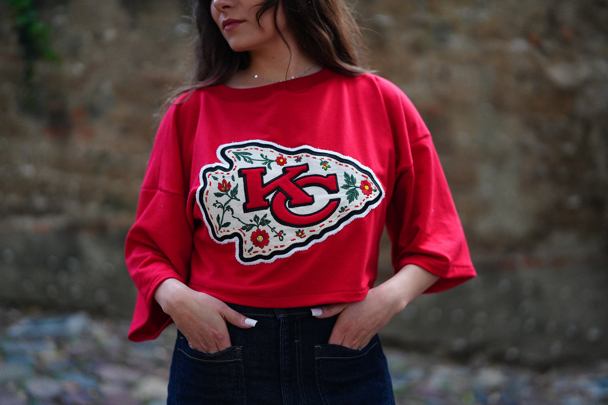Pancho's Blanket × Kansas City Chiefs Floral Arrowhead Crop Top in red — photoshoot image 0556