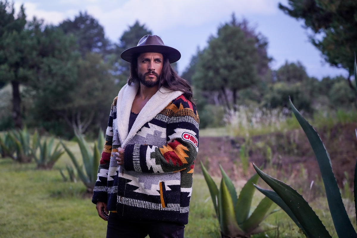Pancho's Blanket × Kansas City Chiefs Special Edition Heritage Coat — photoshoot image _VID0724