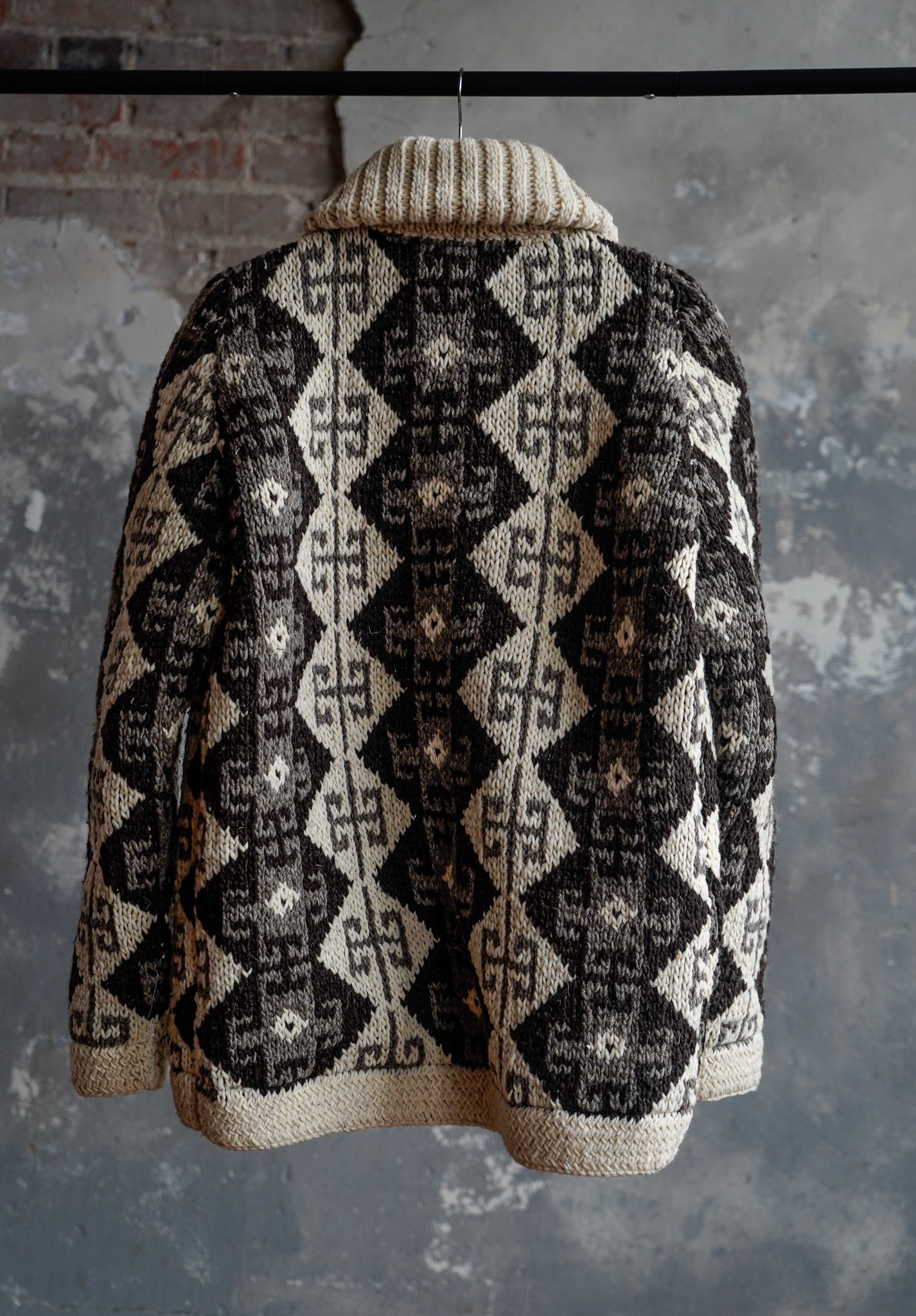 Oso Cardigan | Corte Cross (COMING SOON)