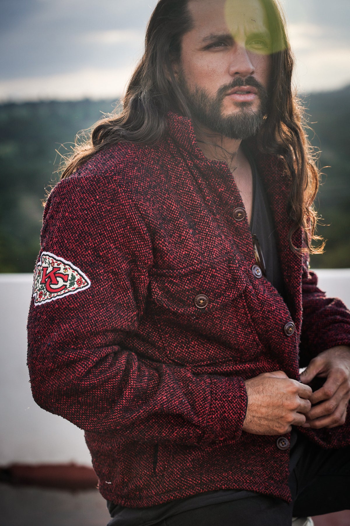 Pancho's Blanket × Kansas City Chiefs Chiefs Red Shaket — photoshoot image _VID0142