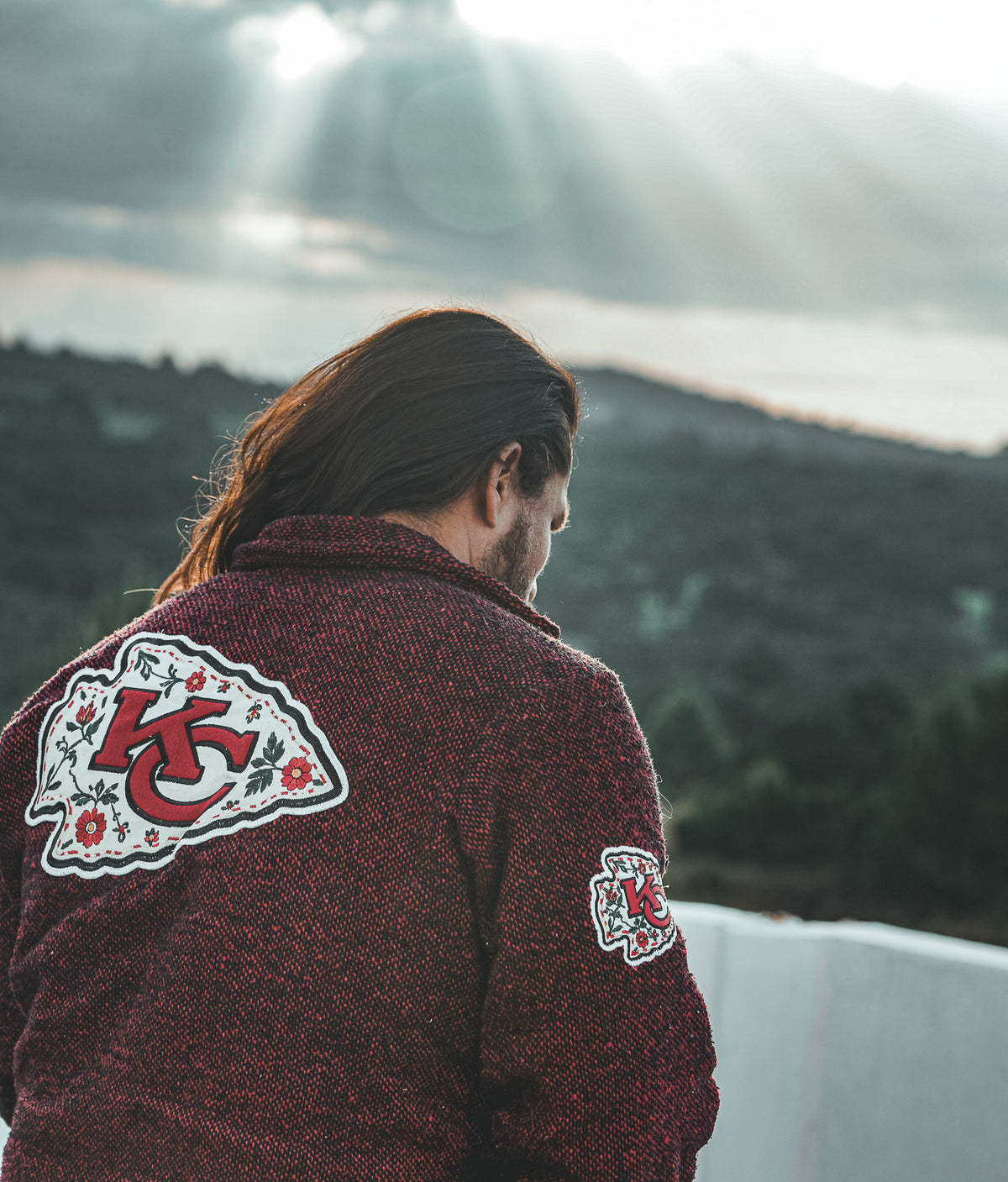Pancho's Blanket × Kansas City Chiefs Chiefs Red Shaket — photoshoot image _VID0147