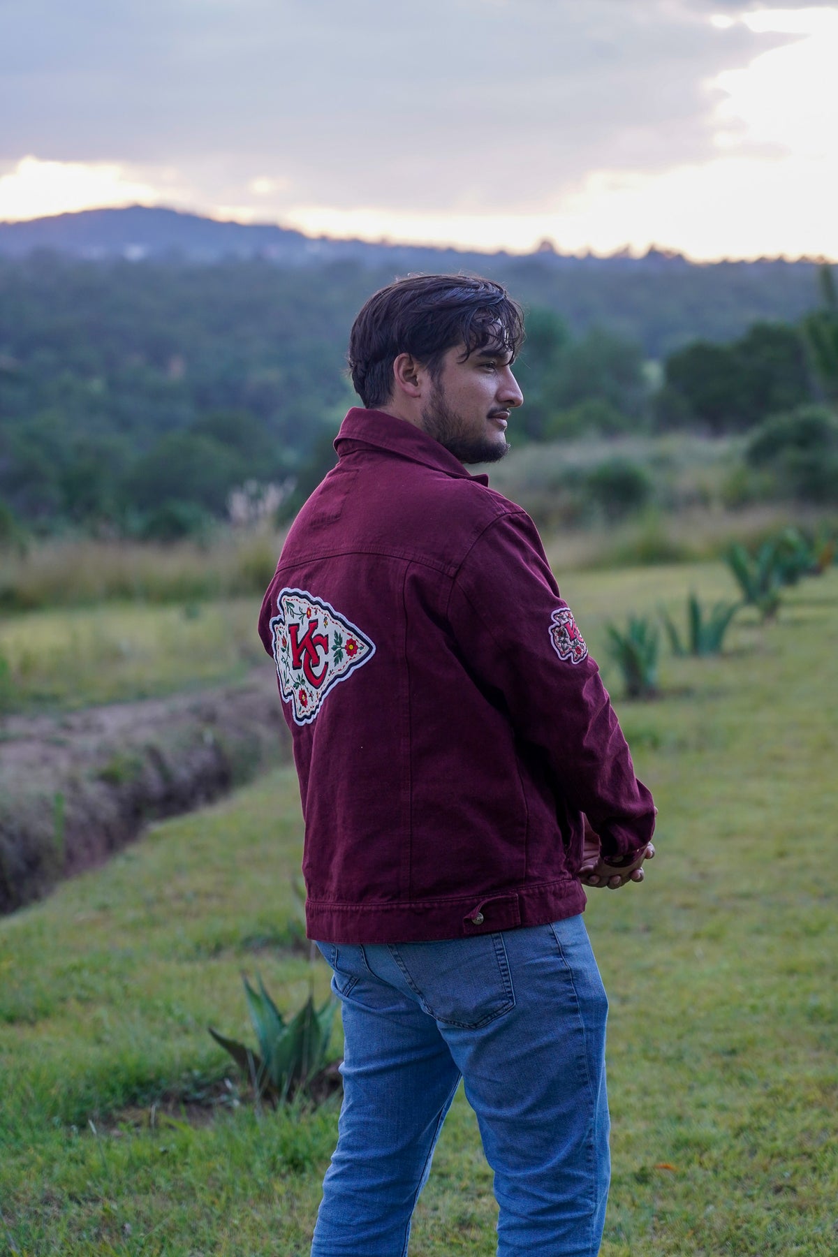Pancho's Blanket × Kansas City Chiefs Men's Heritage Burnt Red Denim Jacket — photoshoot image _VID0484