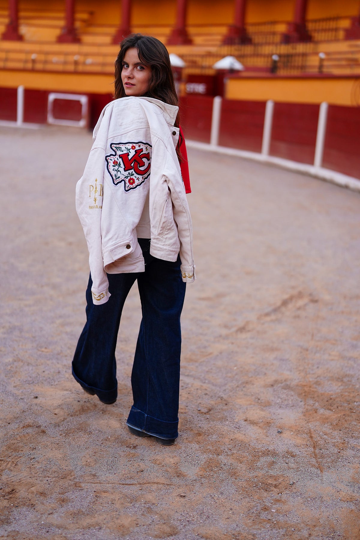 Pancho's Blanket × Kansas City Chiefs Women's Off-White Denim Jacket — photoshoot image 0471