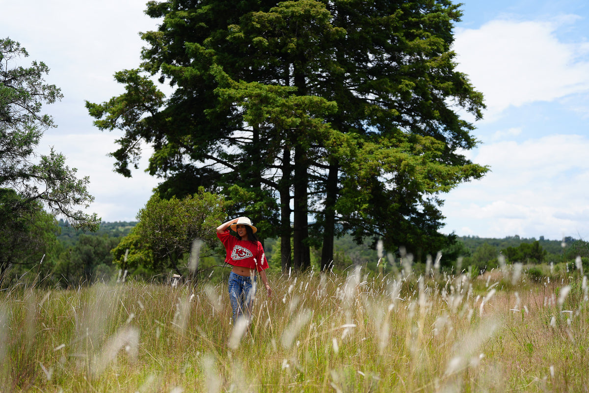 Pancho's Blanket × Kansas City Chiefs Floral Arrowhead Crop Top in red — photoshoot image 0871