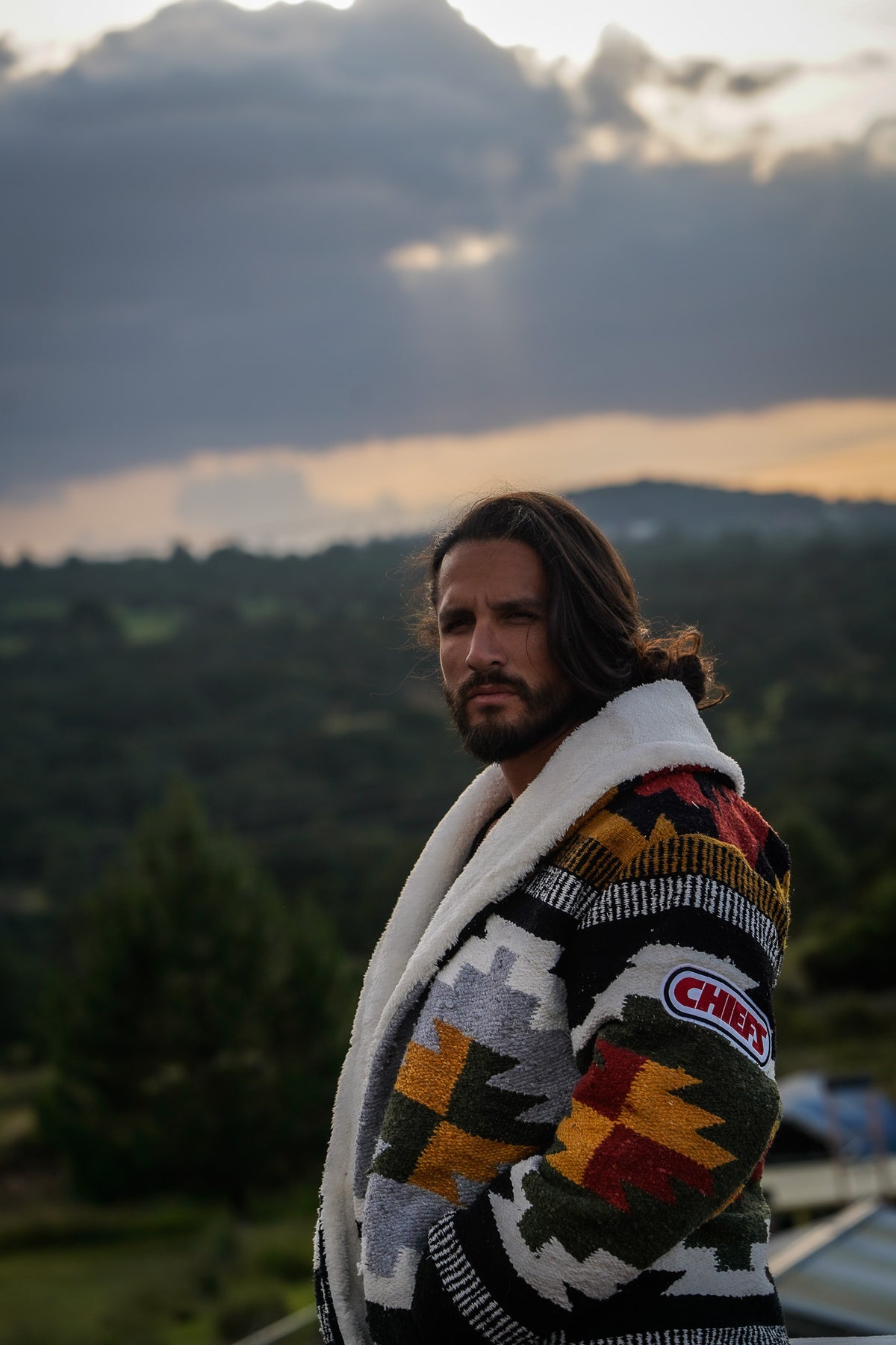 Pancho's Blanket × Kansas City Chiefs Special Edition Heritage Coat — photoshoot image _VID0260