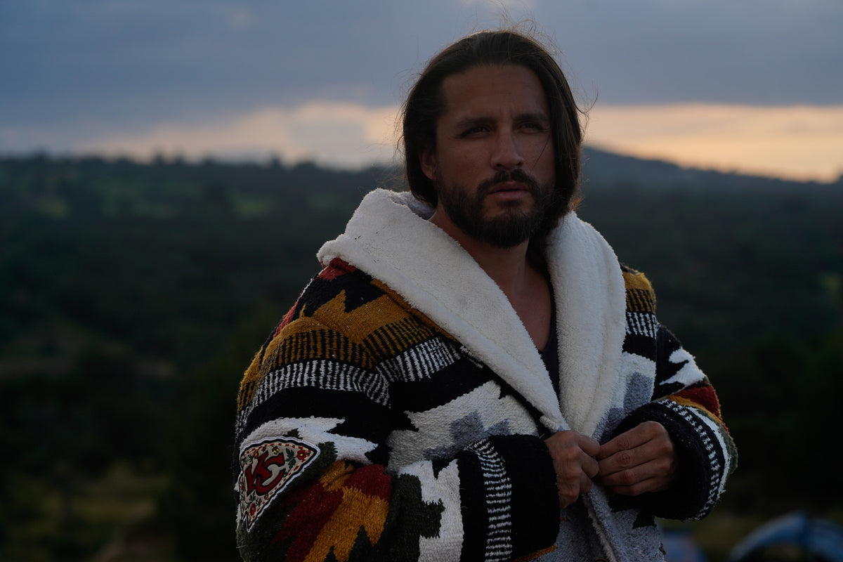 Pancho's Blanket × Kansas City Chiefs Special Edition Heritage Coat — photoshoot image _VID0274